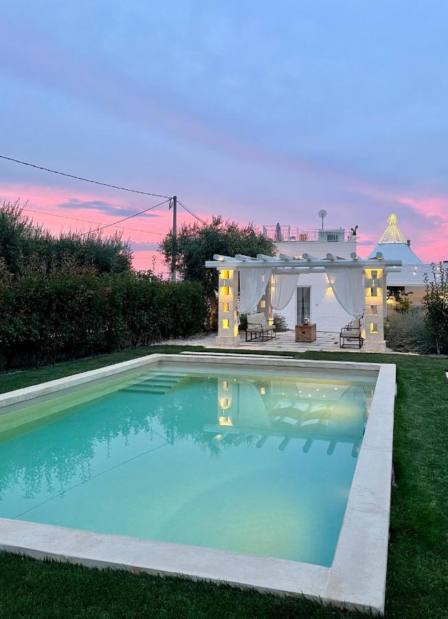 Trullo San Vincenzo Con Piscina Hotel Monopoli Ngoại thất bức ảnh